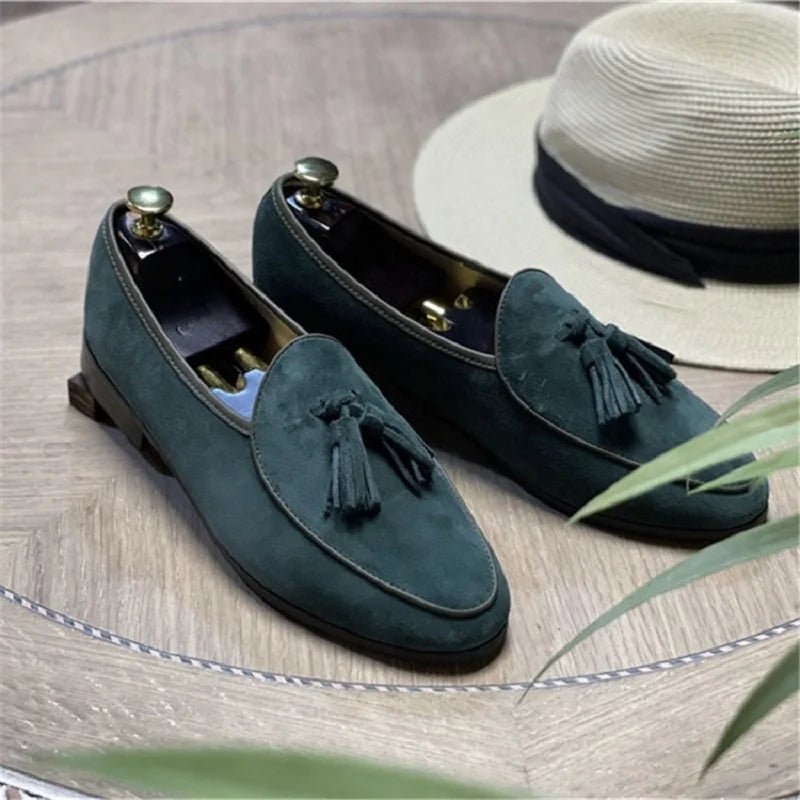 2024 Tassel Design Men Round Toe Suede Leather Flat Shoes Comfortable Genuine Leather Slip On Man Footwear Vintage Boy Shoes - Fourdemall