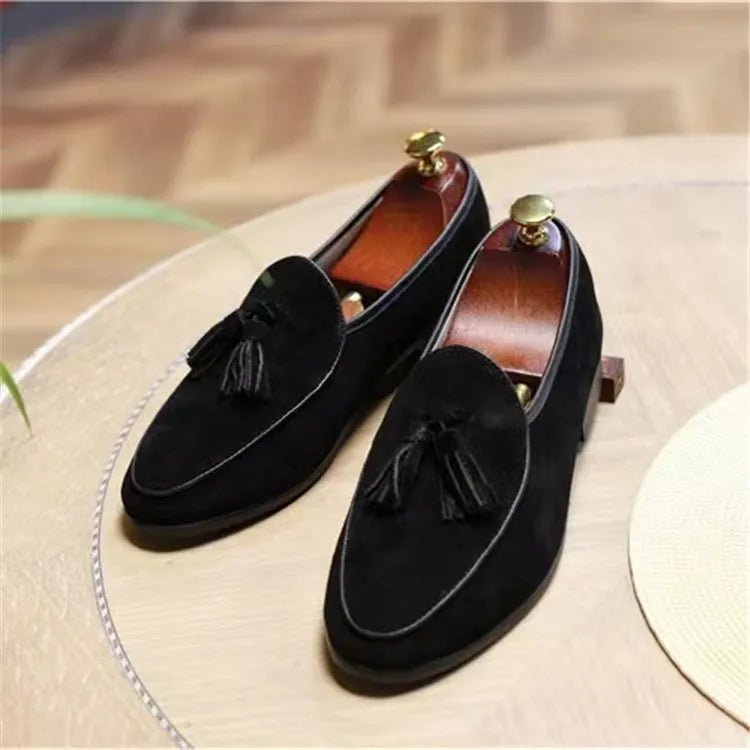 2024 Tassel Design Men Round Toe Suede Leather Flat Shoes Comfortable Genuine Leather Slip On Man Footwear Vintage Boy Shoes - Fourdemall