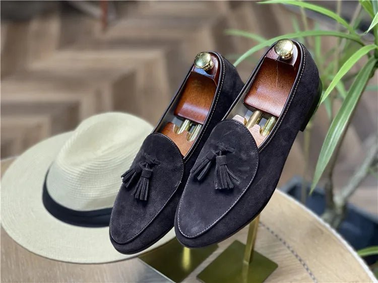 2024 Tassel Design Men Round Toe Suede Leather Flat Shoes Comfortable Genuine Leather Slip On Man Footwear Vintage Boy Shoes - Fourdemall